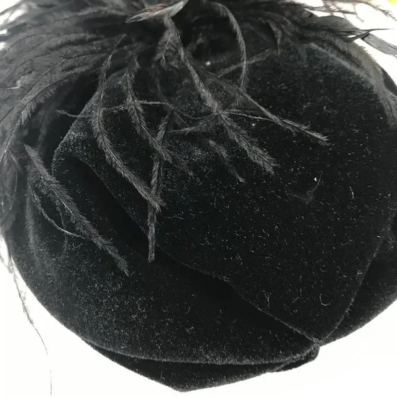 Black Velvet Evening Bag/Wristlet - Picture 4 of 6